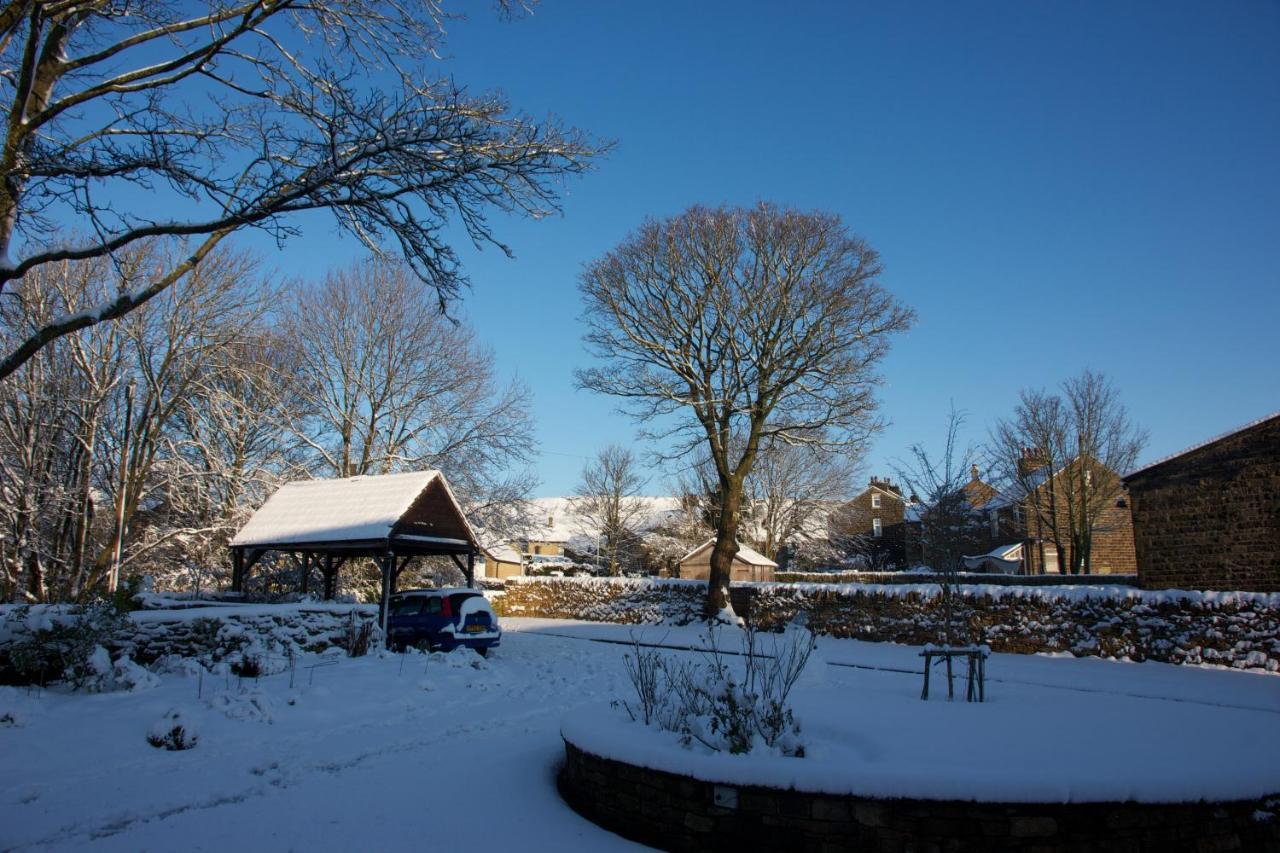Millbrook Bed & Breakfast Penistone Bagian luar foto