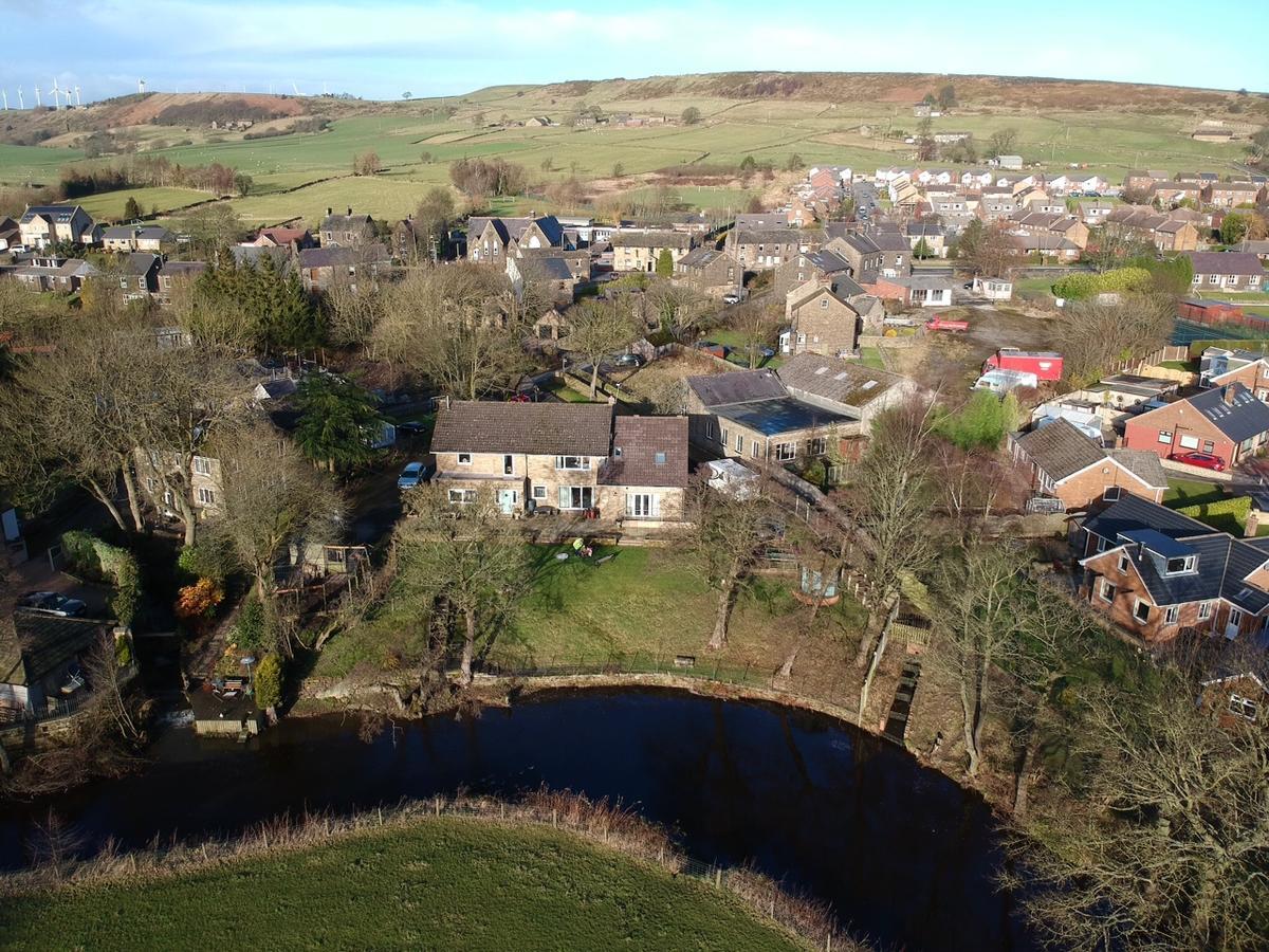 Millbrook Bed & Breakfast Penistone Bagian luar foto